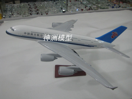 如何重新喷涂金属模型